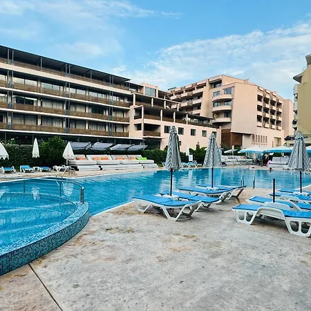 Grenada 322c Sunny * Σάνι Μπιτς